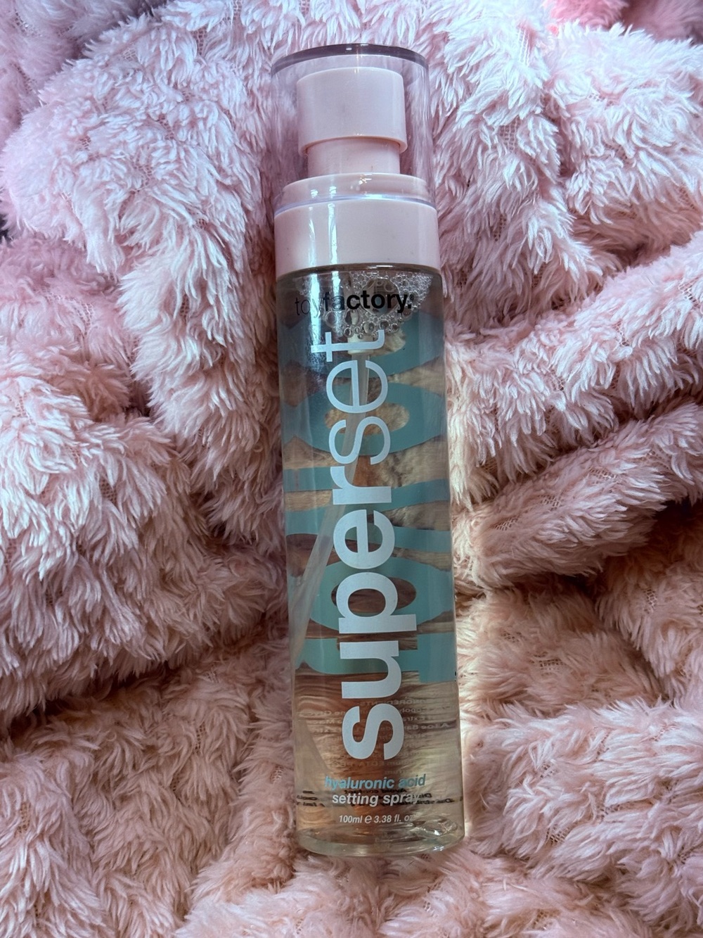 SuperSet Hyaluronic Acid Setting Spray